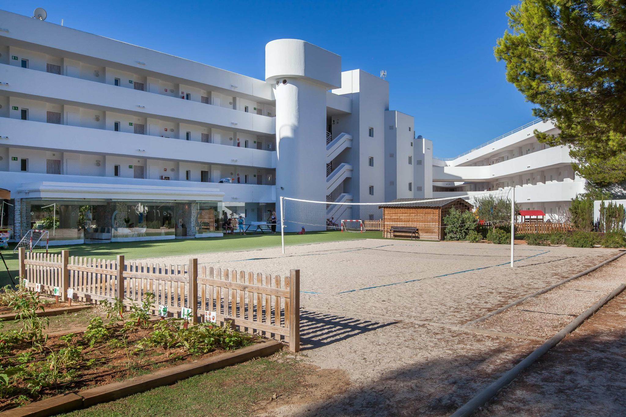 Fergus Style Cala Blanca Suites 산타 폰사 외부 사진