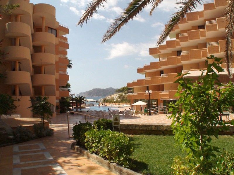 Fergus Style Cala Blanca Suites 산타 폰사 외부 사진
