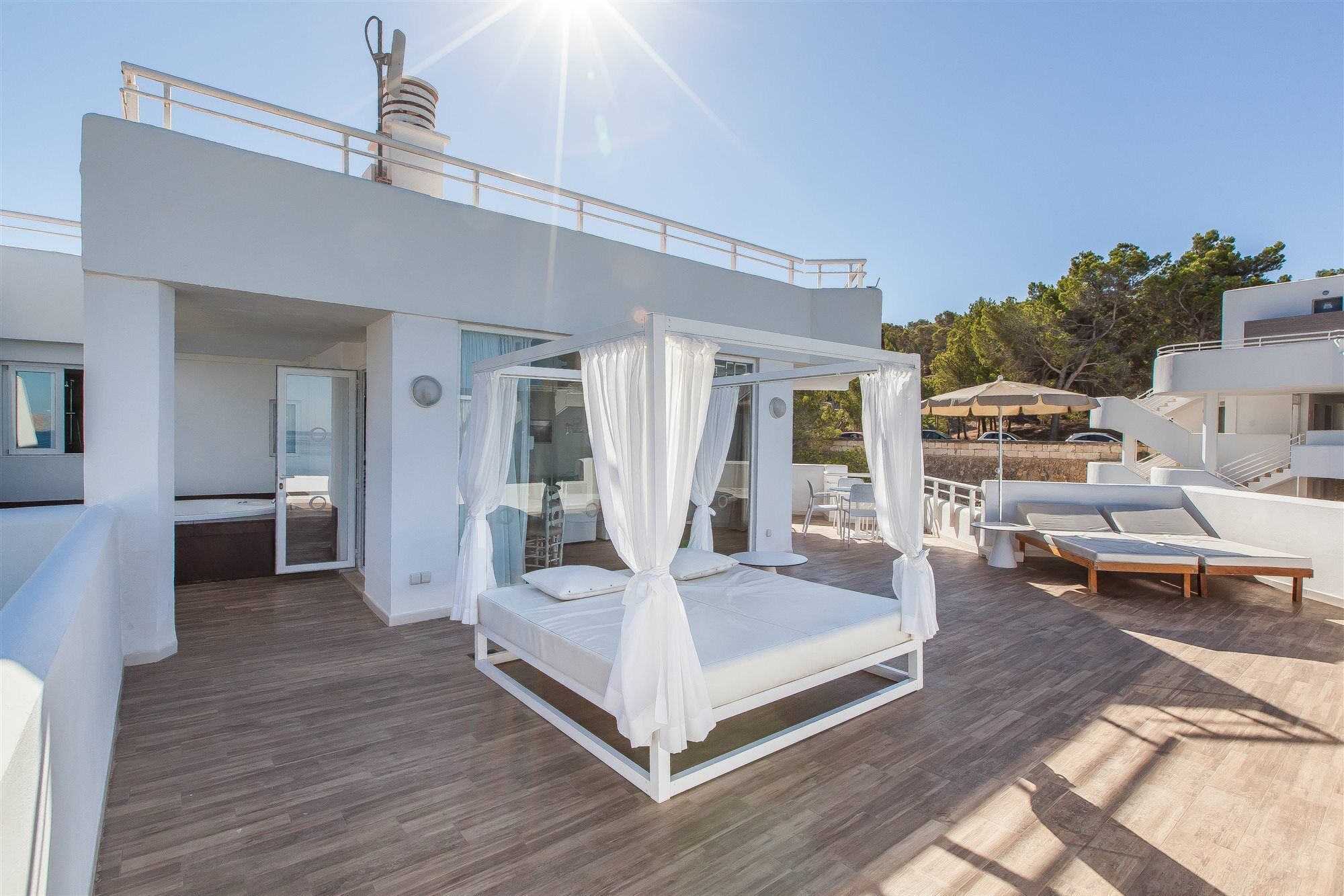 Fergus Style Cala Blanca Suites 산타 폰사 외부 사진